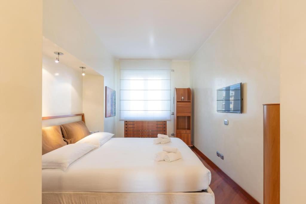 Wonderful 2bedroom Flat Solari 7th F - Mirable Pm Appartement Milan